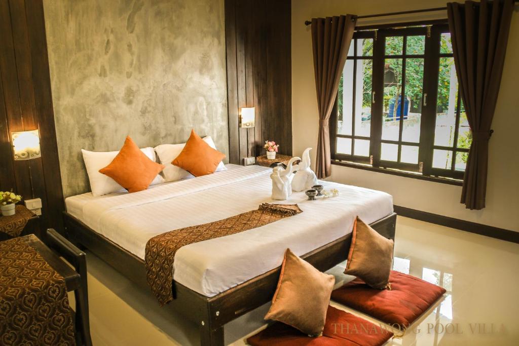Thanawong Pool Villa photo 2
