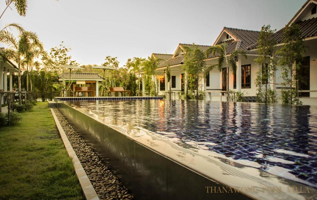 Thanawong Pool Villa photo 3