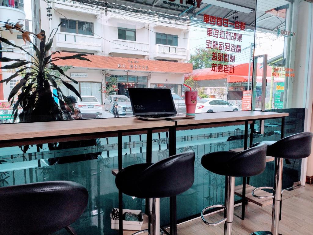 BM Loft On Nut & Massage — photo 1