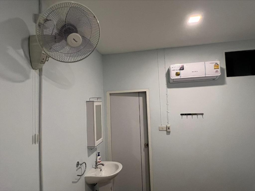 The Voyager Guesthouse photo 3
