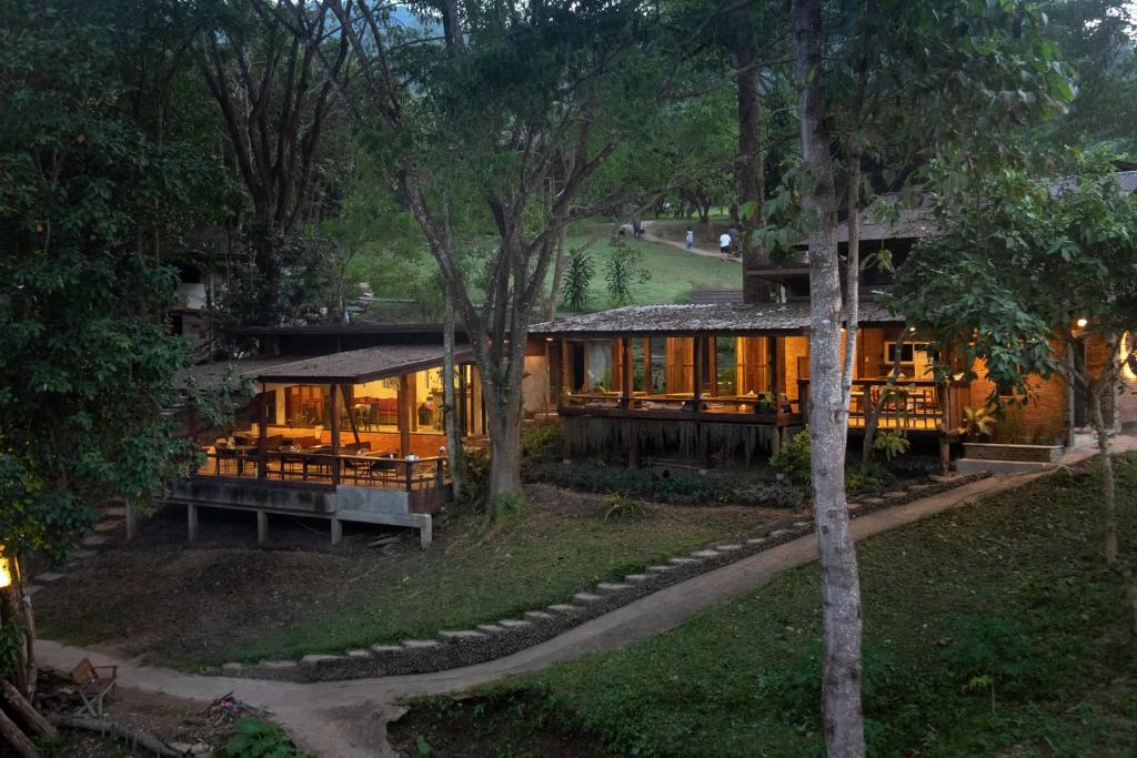 Tawan Riverside photo 3