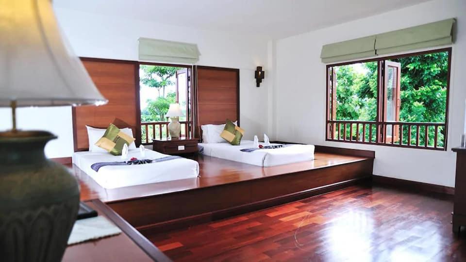 Teak Garden Resort photo 2