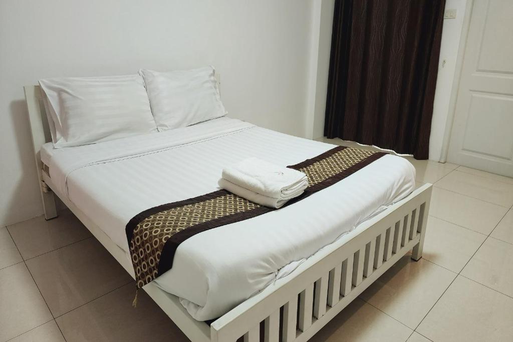Zenith Life Hotel — photo 1