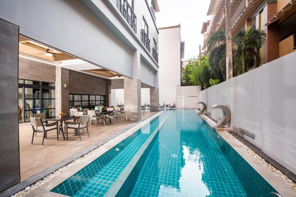 WOOVO Phuket Patong - by Swandor photo 3