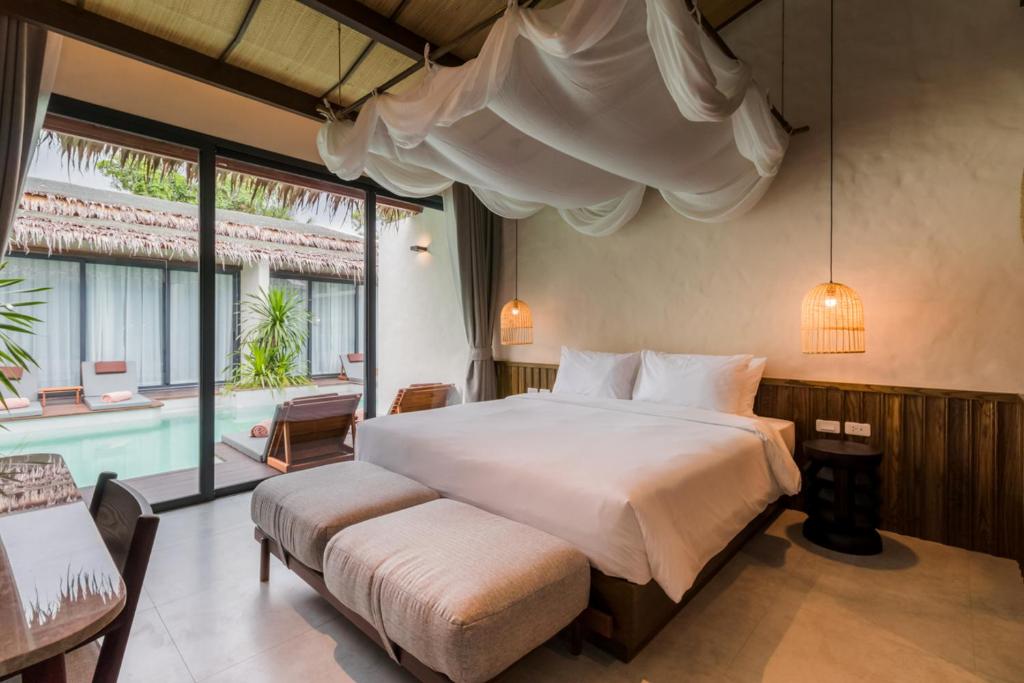 The Flow Samui Beach Resort photo 2