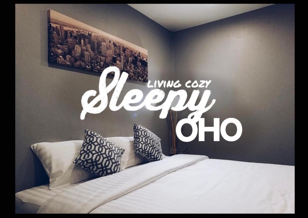 Home at 20 by Sleepyoho — photo 1