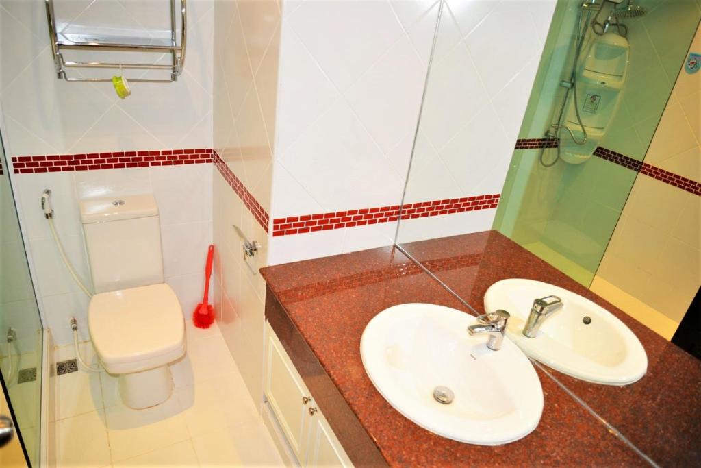 Sea view apartment Jomtien beach condominium S2 16th floor Pattaya photo 3