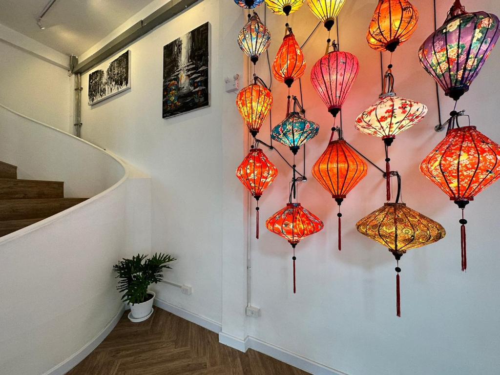 The White Den Sukhumvit 44 — photo 1
