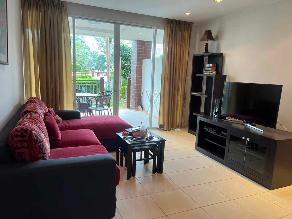 Seaview Condominium B15 photo 3