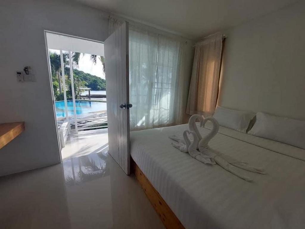 White house bailan resort photo 2