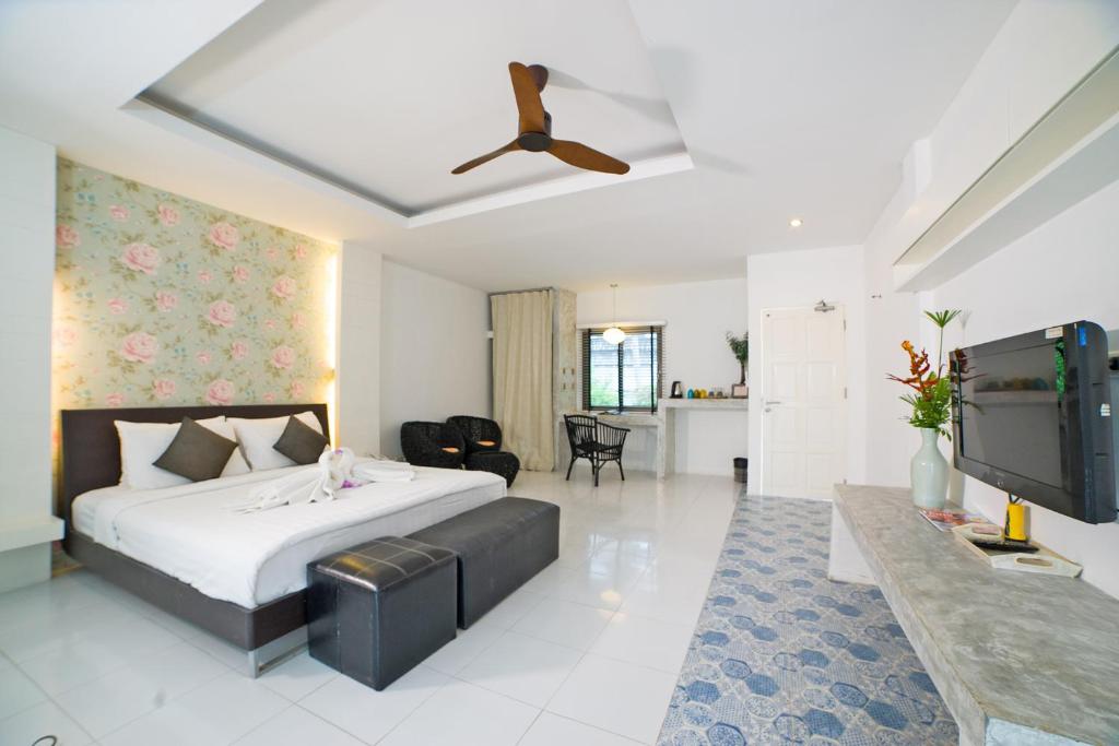 Surintra Boutique Resort photo 2