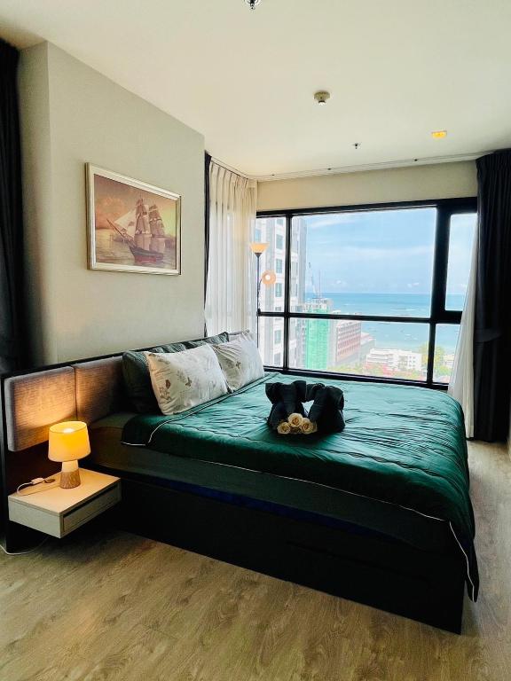 The base Condo luxury 2 bed 2 bathroomby Numam photo 2