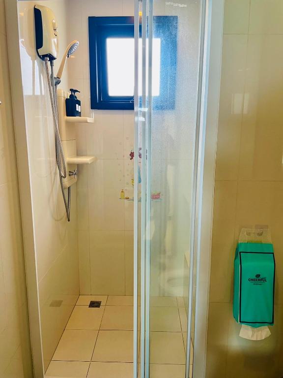 The base Condo luxury 2 bed 2 bathroomby Numam photo 3