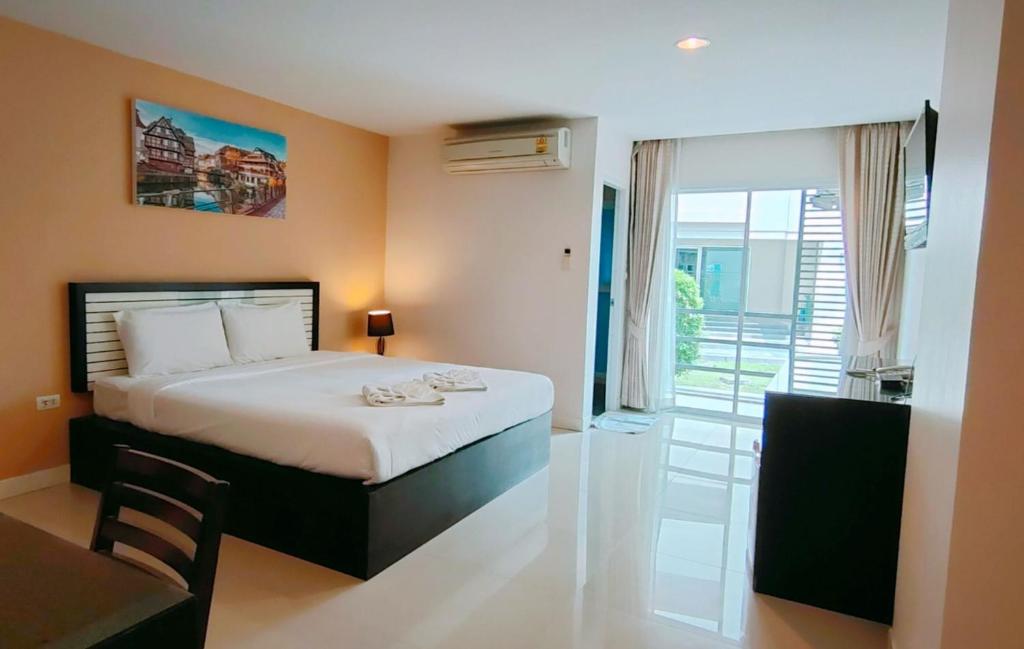 Similan Mansion photo 2
