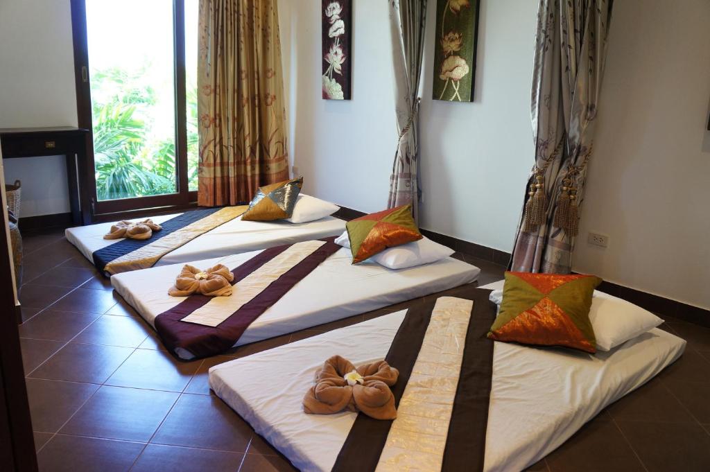 The Orchid Beach Resort @ VIP Chain Resort photo 2