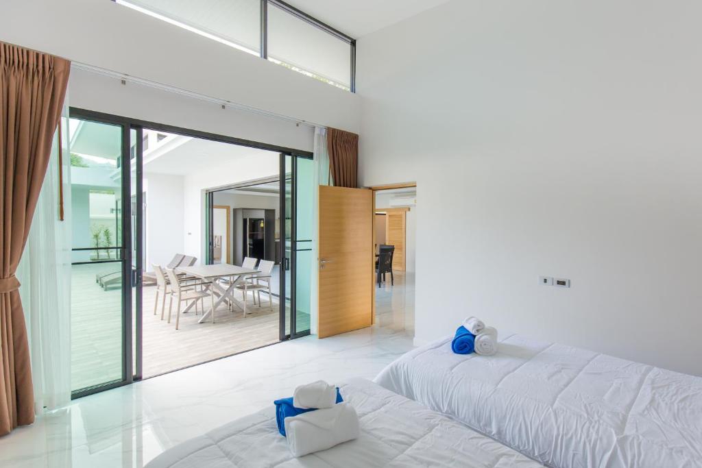 Skypool Villa by G Estate Phuket photo 2
