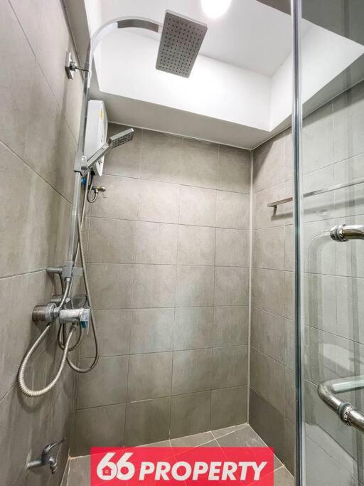 Stunning Mountain View Duplex w Full Kitchen - Walk to Nimman photo 3
