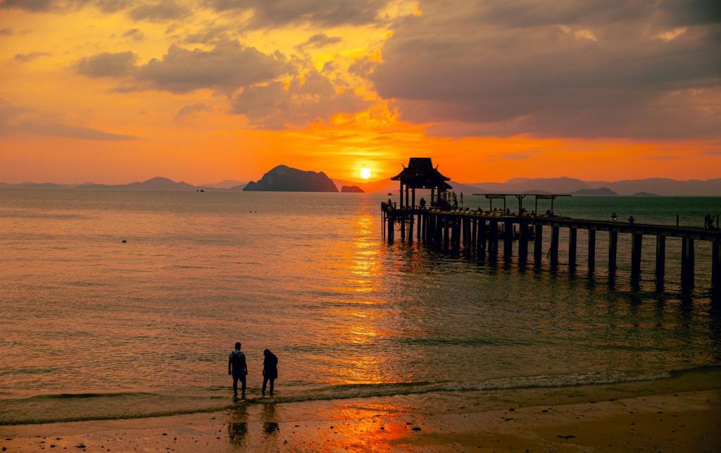 Santhiya Koh Yao Yai Resort & Spa - Compulsory Join Santhiya Speedboat from-to Ao Po Grand Marina at Phuket — photo 1