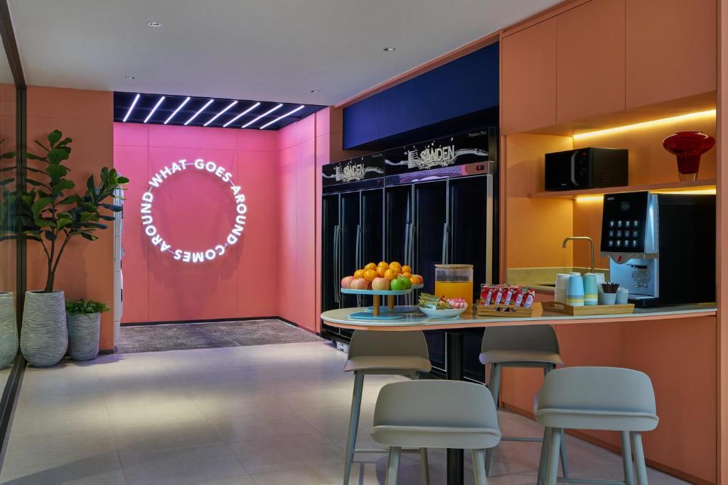 Riva Vibe Hotel Bangkok by PCL photo 3