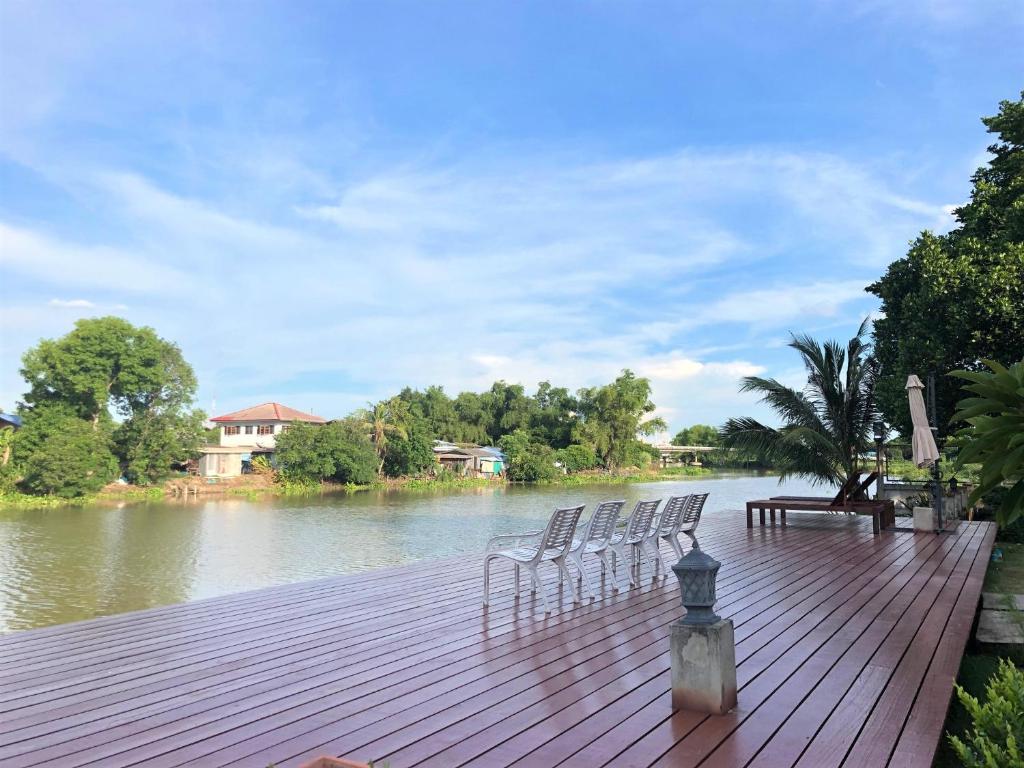 Thararin Villa photo 2