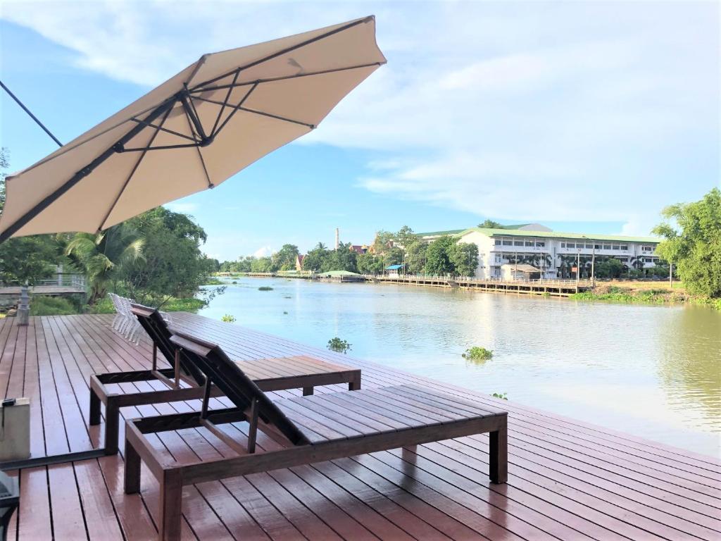 Thararin Villa photo 3