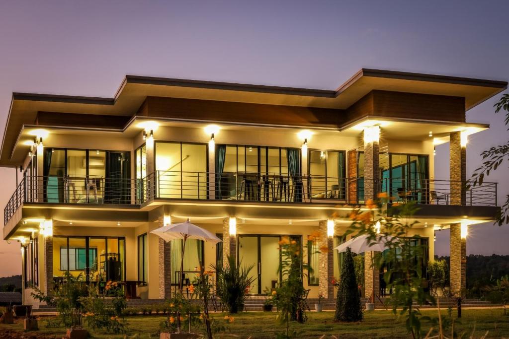 Baan chomphu @Pua — photo 1