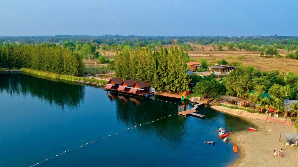 Tara Beach Resort Udonthani — photo 1