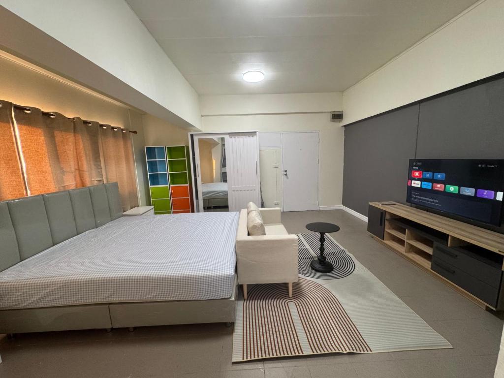 Sailom Condotel home 1 photo 2