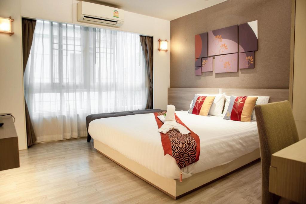 Shine Sukhumvit 33 Aparthotel Phrompong photo 3