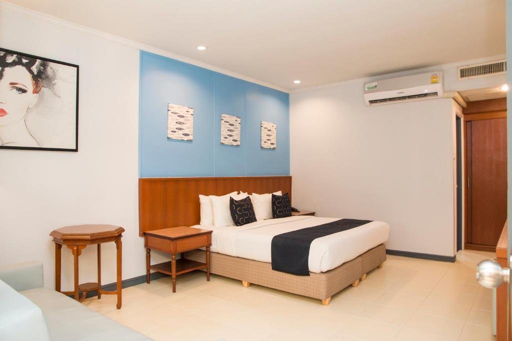 S Lodge Pattaya formally Sabai Lodge photo 2