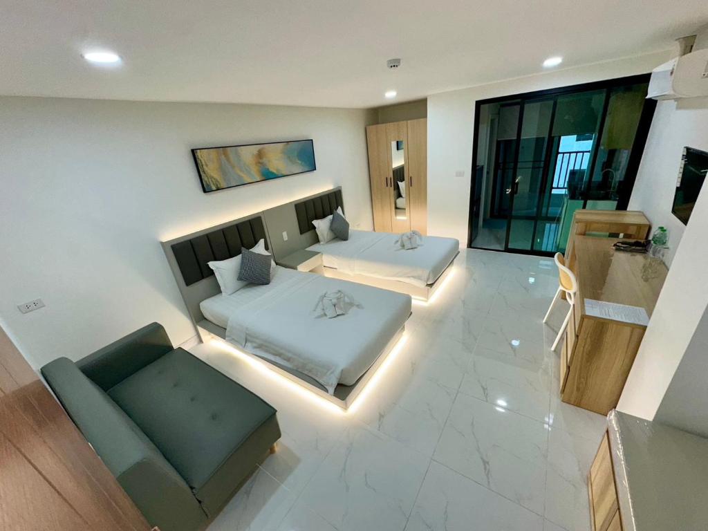 S&Y Apartment photo 2