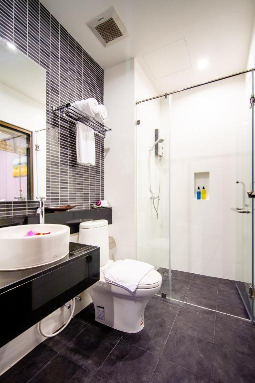 Tara Place Hotel Bangkok photo 3