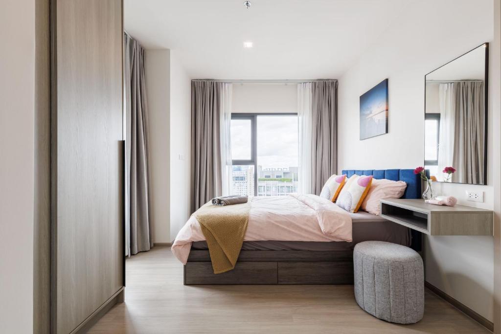 Bangkok city center-thong lo-rca-high-rise one-bedroom — photo 1