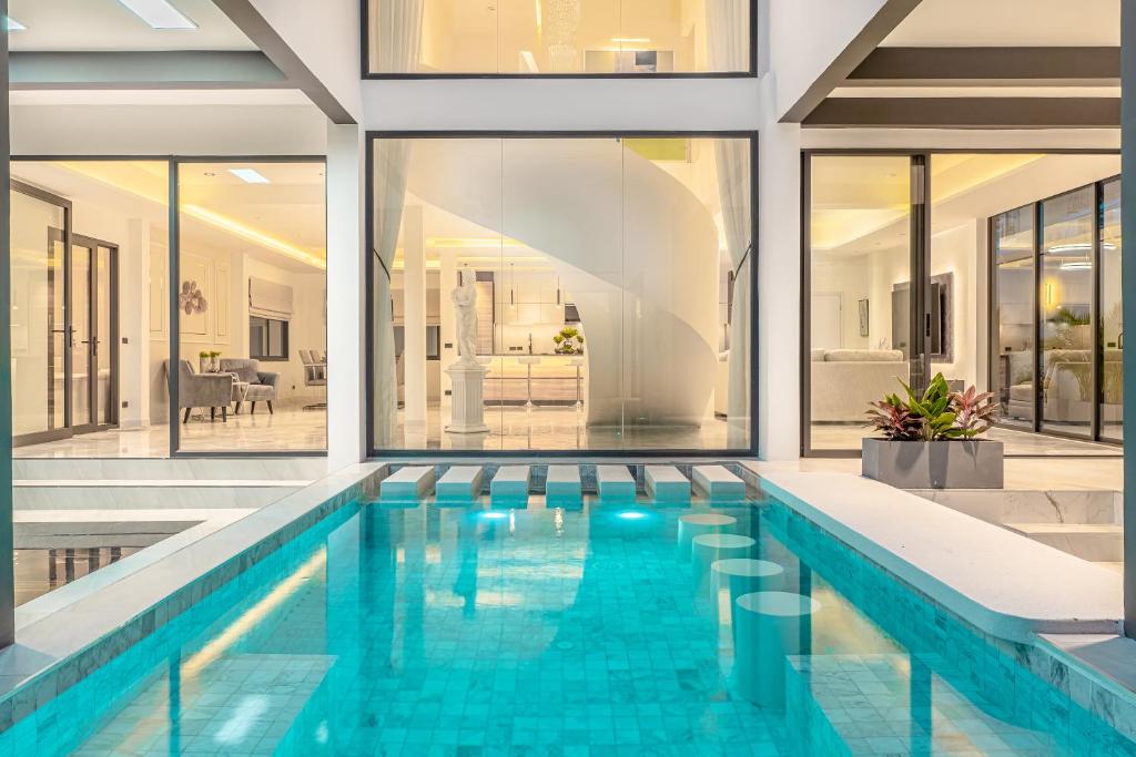 Moonlight Luxury Pool Villa & Yahaha — photo 1
