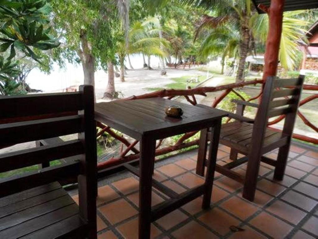 Sea Scene Resort photo 3