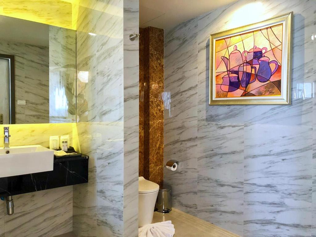 The Green View Hotel photo 3