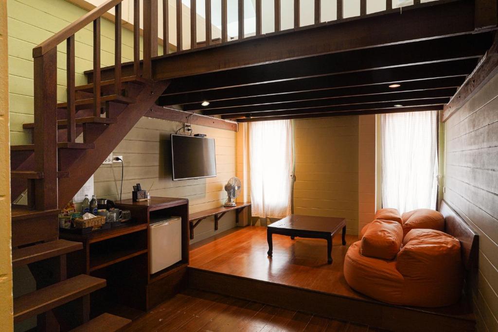 Thanicha Resort Amphawa — photo 1