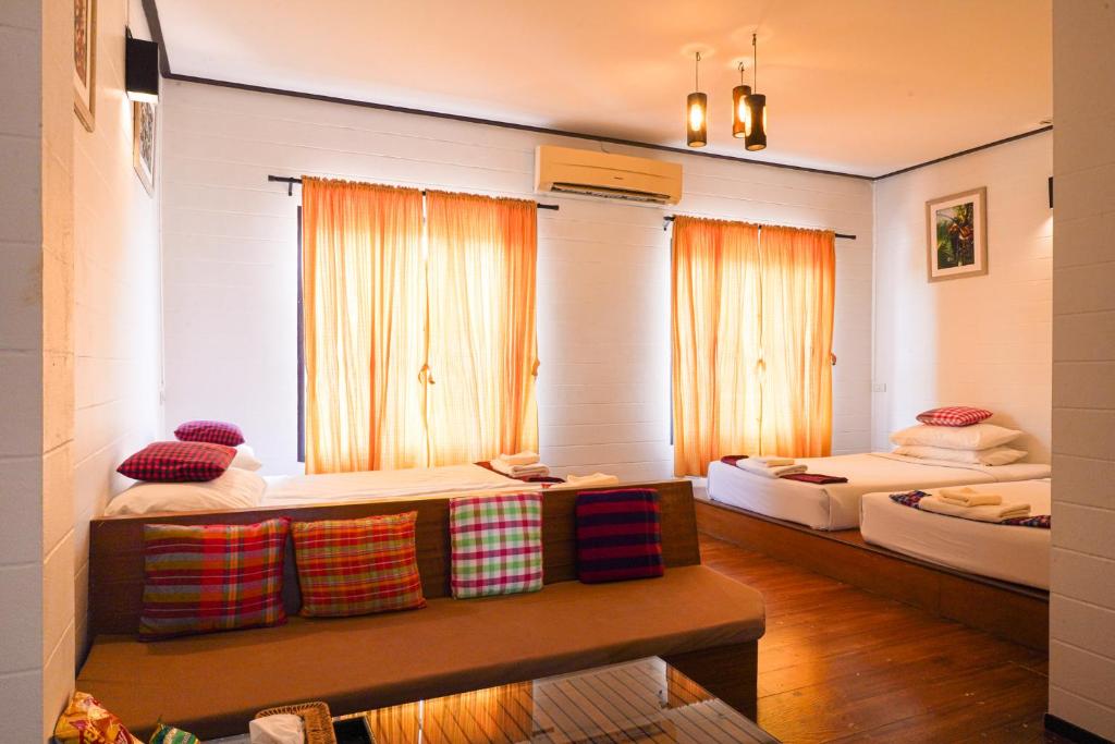 Thanicha Resort Amphawa photo 2