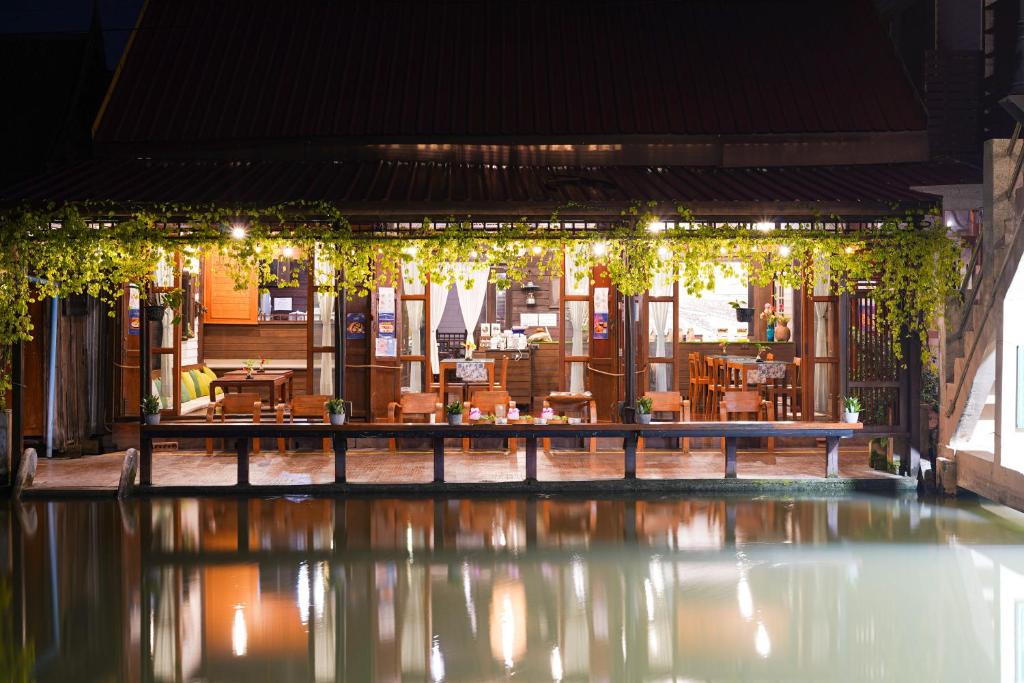 Thanicha Resort Amphawa photo 3