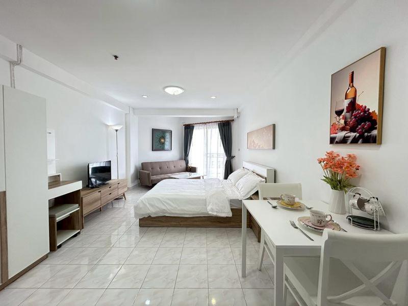 Rimhad Jomtien Condominium S2 — photo 1