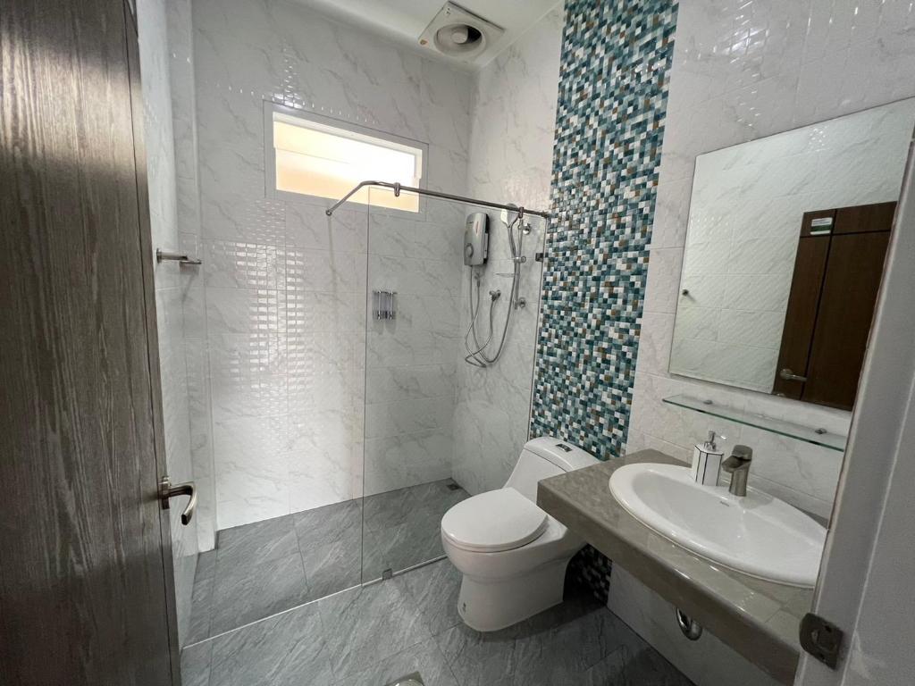 River Grand Hotel photo 3