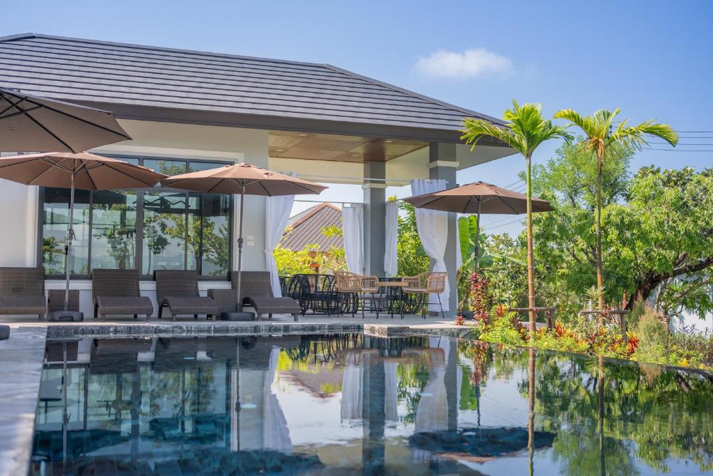 The garden pool villa resort at Doi Saket photo 2