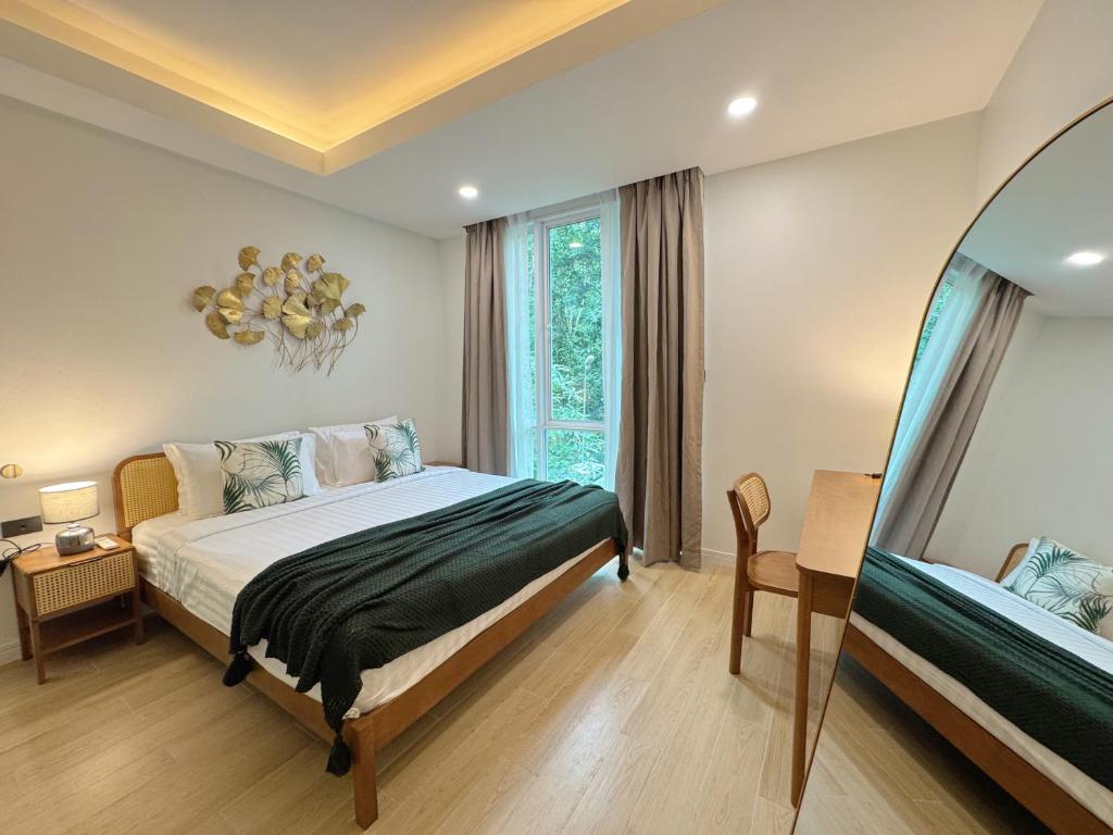 Tropical Living Kamala Hillside photo 2