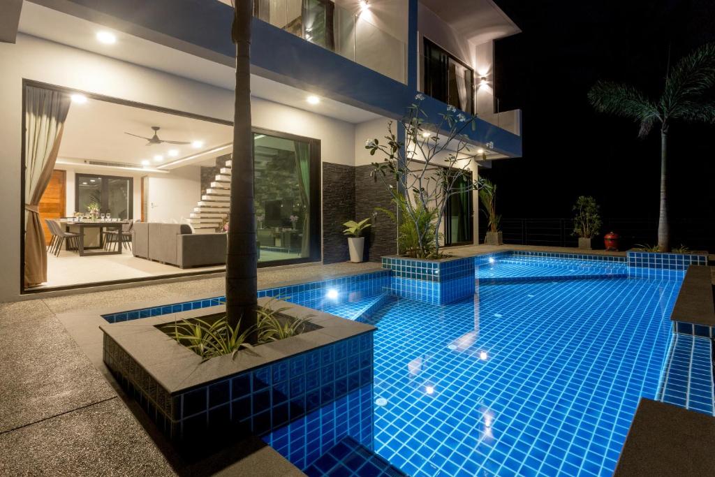 Twin Villas Seaview Kata — photo 1