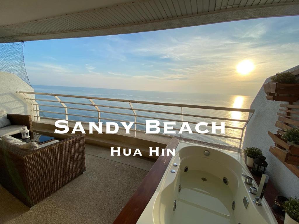 Sandy Beach Condo 17D — photo 1