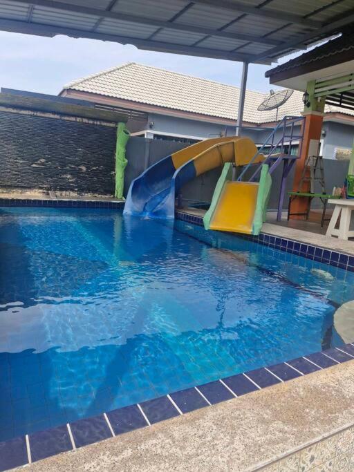 ThawornSuk Pool Villa — photo 1