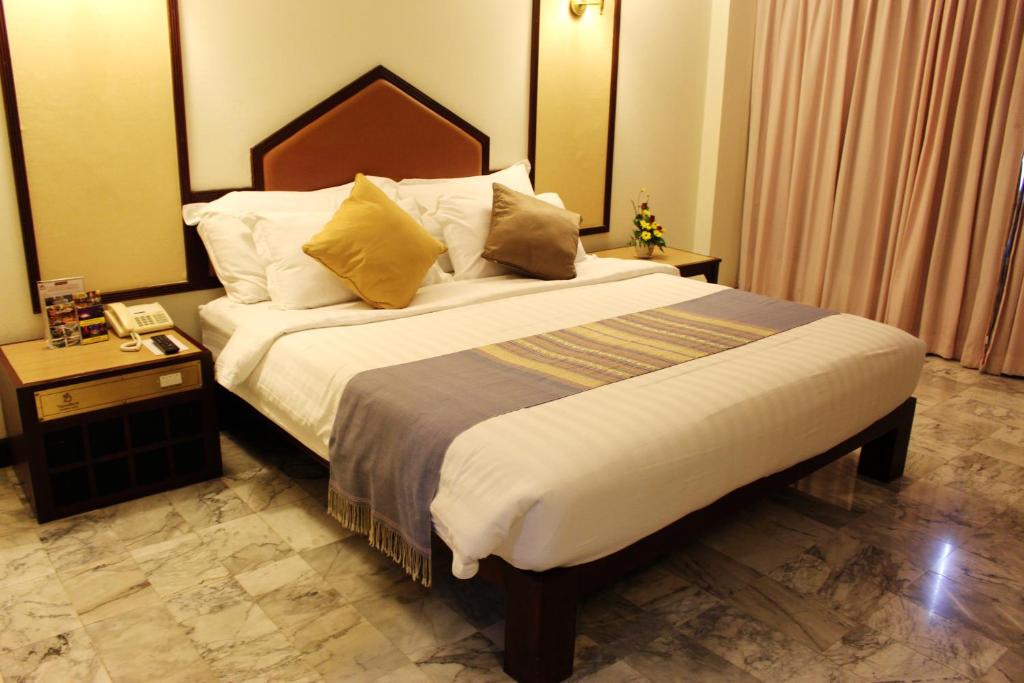Seeharaj Hotel — photo 1