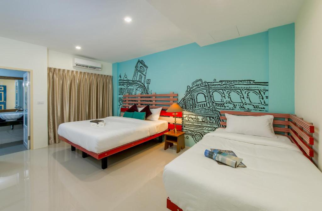 The Pho Thong Phuket photo 2