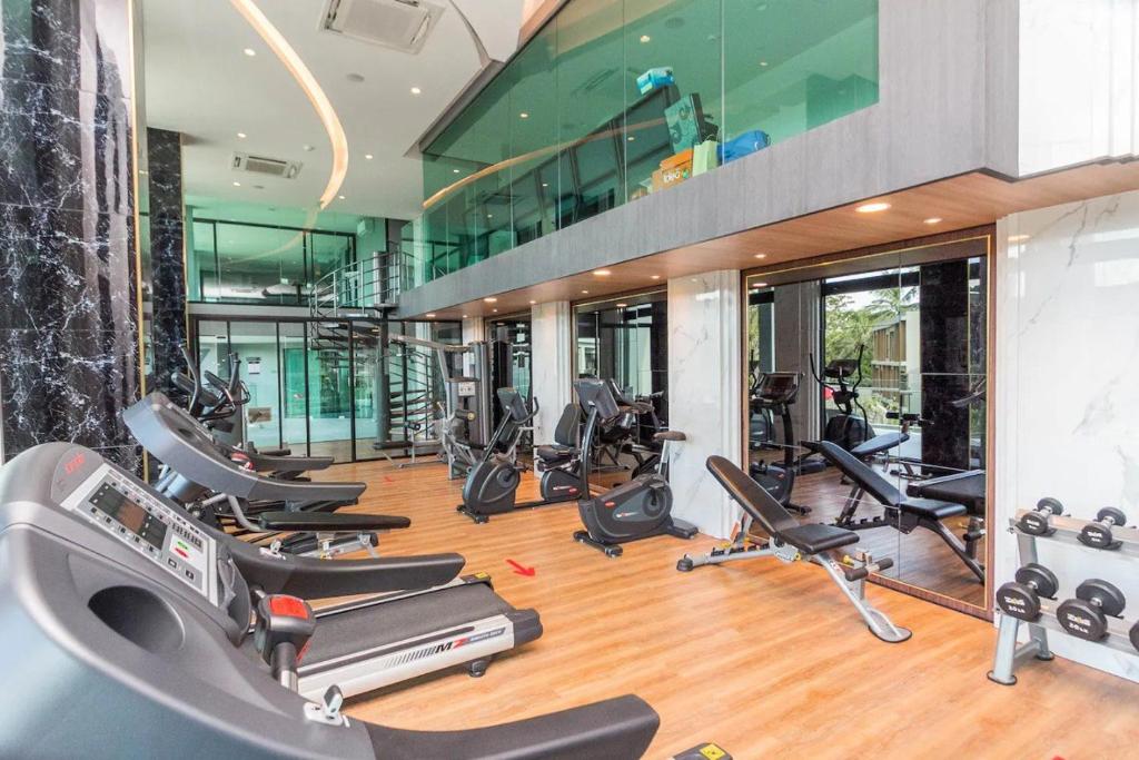 Panora Condo by Villacarte photo 2