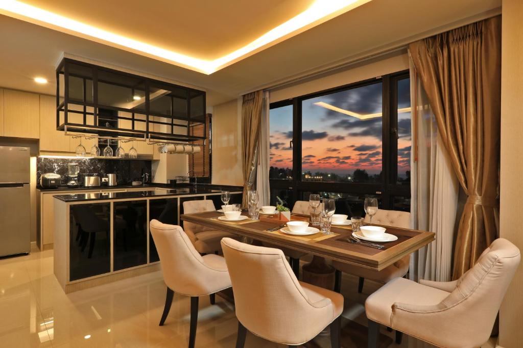 3bdr SeaView Apartment in Surin Beach by Capital Pro photo 2